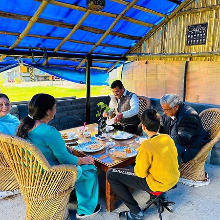 Dreamwoods A Travellers Farm Hostel Dharamshala Exterior photo
