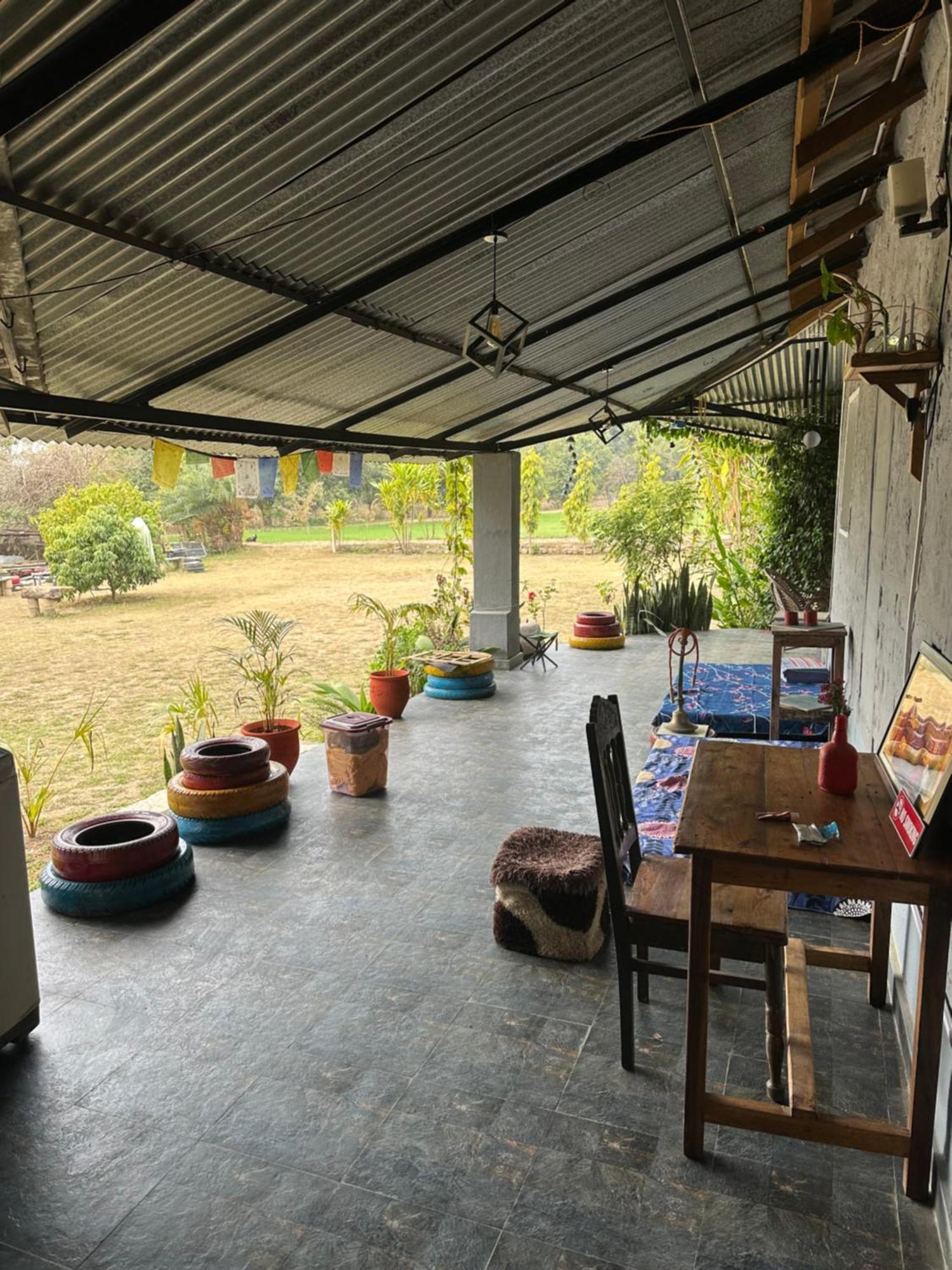 Dreamwoods A Travellers Farm Hostel Dharamshala Exterior photo